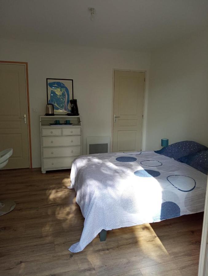 Chambre Au Calme Entouree Par La Nature. Saint-Leon-sur-Vezere Exteriér fotografie